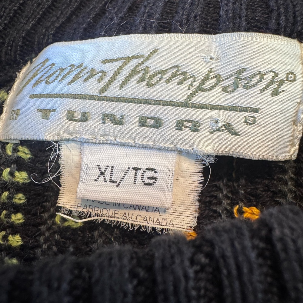 Vintage 90s Norm Thompson Retro Sweater - Picture 5 of 5